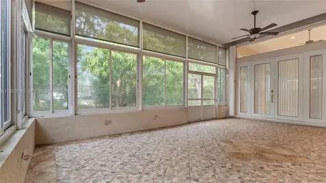 7116 W Pinecreek Way Coconut Creek FL 33073
