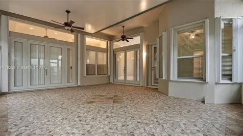 7116 W Pinecreek Way Coconut Creek FL 33073