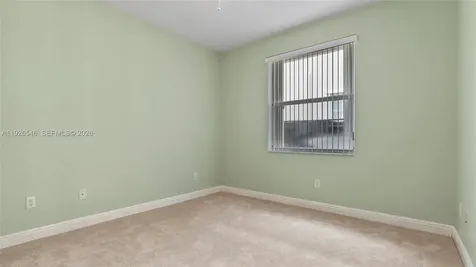7116 W Pinecreek Way Coconut Creek FL 33073