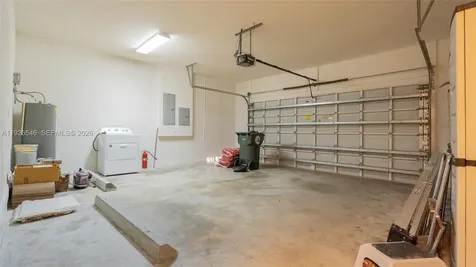 7116 W Pinecreek Way Coconut Creek FL 33073