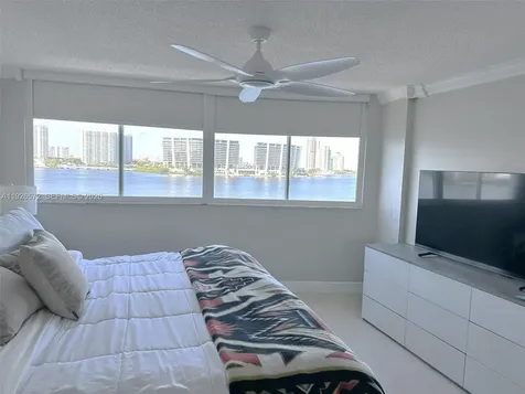 18000 N Bay Road Sunny Isles Beach FL 33160