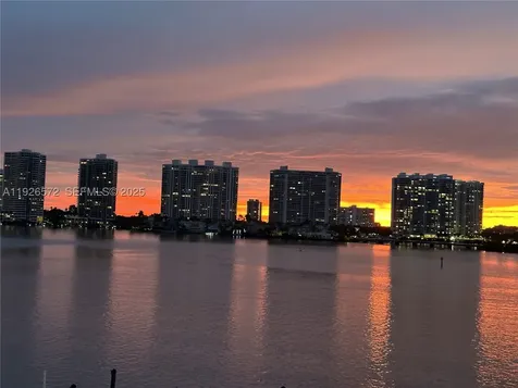 18000 N Bay Road Sunny Isles Beach FL 33160