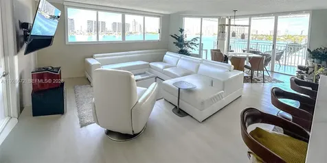 18000 N Bay Road Sunny Isles Beach FL 33160