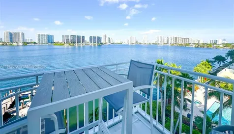 18000 N Bay Road Sunny Isles Beach FL 33160