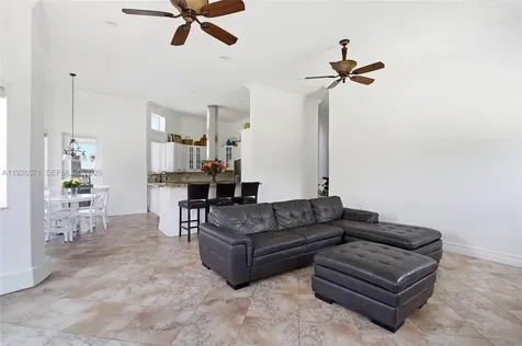 20401 SW 48th Place Southwest Ranches FL 33332