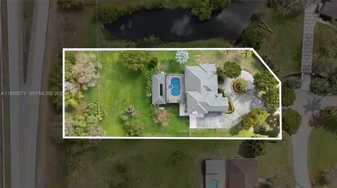 20401 SW 48th Place Southwest Ranches FL 33332