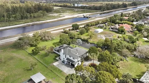 20401 SW 48th Place Southwest Ranches FL 33332