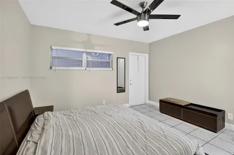 2600 S Ocean Drive Hollywood FL 33019