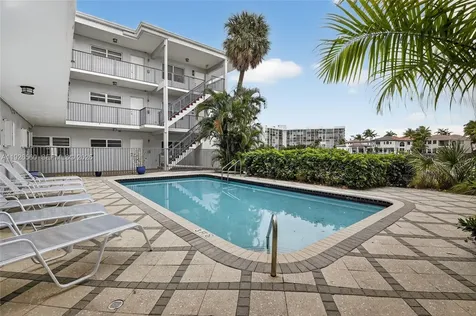 2600 S Ocean Drive Hollywood FL 33019