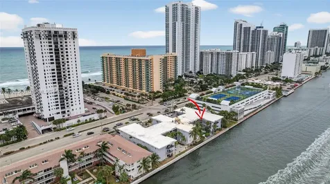 2600 S Ocean Drive Hollywood FL 33019