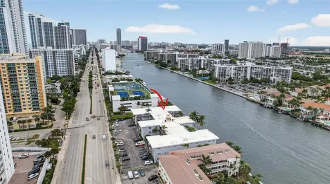 2600 S Ocean Drive Hollywood FL 33019