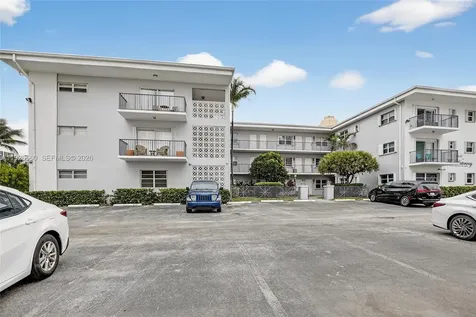 2600 S Ocean Drive Hollywood FL 33019