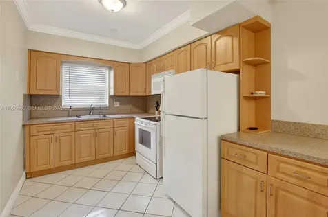 2600 S Ocean Drive Hollywood FL 33019
