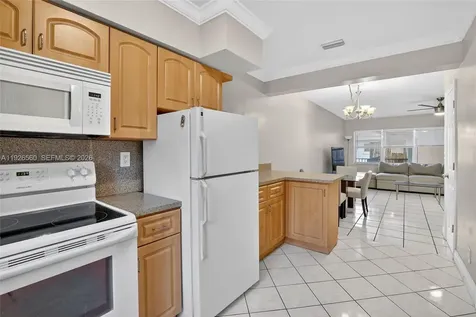 2600 S Ocean Drive Hollywood FL 33019