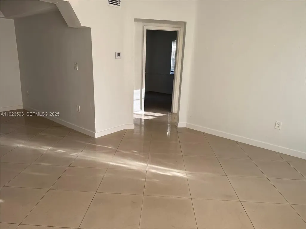 501 S 61st Terrace Hollywood FL 33023