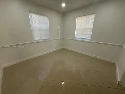 501 S 61st Terrace Hollywood FL 33023