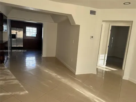 501 S 61st Terrace Hollywood FL 33023