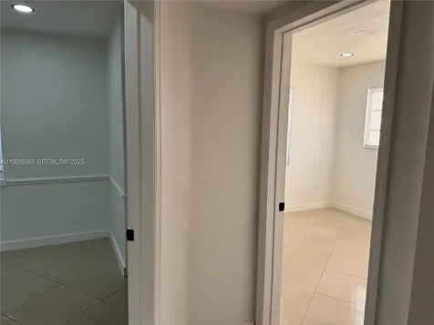 501 S 61st Terrace Hollywood FL 33023