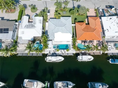 2734 SE 14th Street Pompano Beach FL 33062