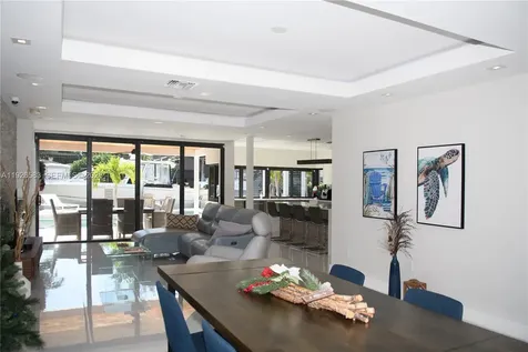 2734 SE 14th Street Pompano Beach FL 33062
