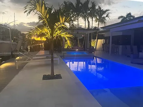 2734 SE 14th Street Pompano Beach FL 33062