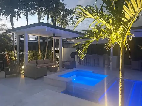 2734 SE 14th Street Pompano Beach FL 33062