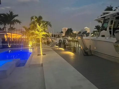 2734 SE 14th Street Pompano Beach FL 33062