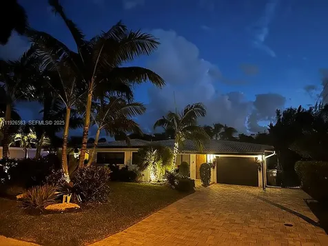 2734 SE 14th Street Pompano Beach FL 33062