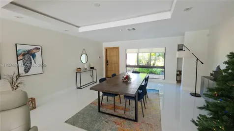 2734 SE 14th Street Pompano Beach FL 33062