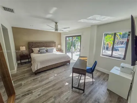 2734 SE 14th Street Pompano Beach FL 33062