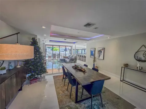 2734 SE 14th Street Pompano Beach FL 33062