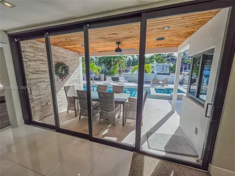 2734 SE 14th Street Pompano Beach FL 33062
