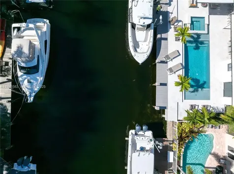 2734 SE 14th Street Pompano Beach FL 33062