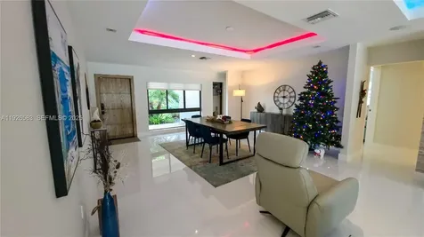 2734 SE 14th Street Pompano Beach FL 33062