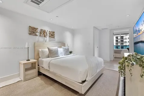 102 24th Street Miami Beach FL 33139