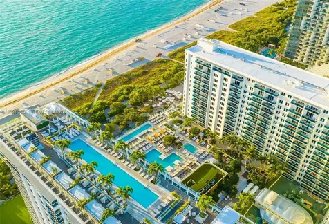 102 24th Street Miami Beach FL 33139