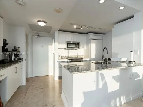 10275 Collins Avenue Bal Harbour FL 33154