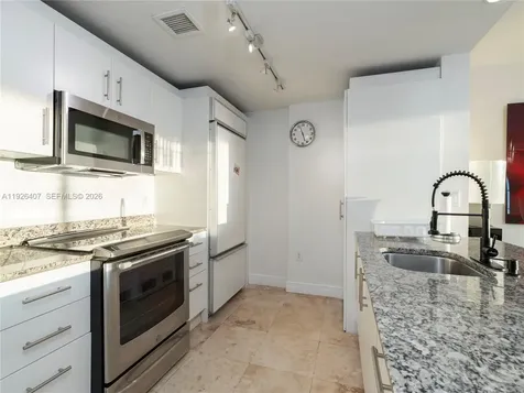 10275 Collins Avenue Bal Harbour FL 33154