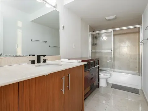 10275 Collins Avenue Bal Harbour FL 33154