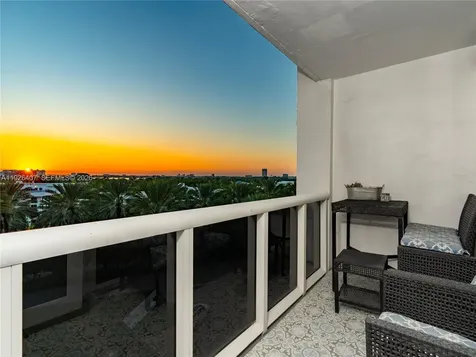 10275 Collins Avenue Bal Harbour FL 33154