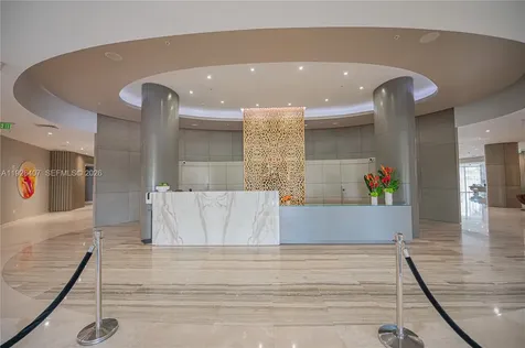 10275 Collins Avenue Bal Harbour FL 33154