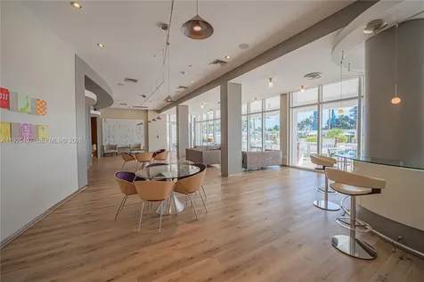 10275 Collins Avenue Bal Harbour FL 33154
