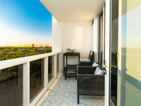 10275 Collins Avenue Bal Harbour FL 33154
