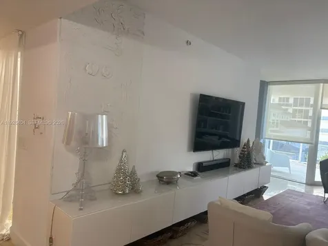 4779 Collins Avenue Miami Beach FL 33140