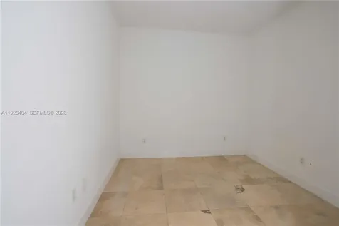4779 Collins Avenue Miami Beach FL 33140