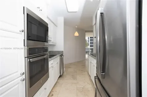 4779 Collins Avenue Miami Beach FL 33140
