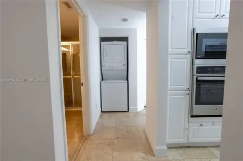 4779 Collins Avenue Miami Beach FL 33140