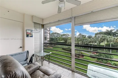 1100 Saint Charles Place Pembroke Pines FL 33026