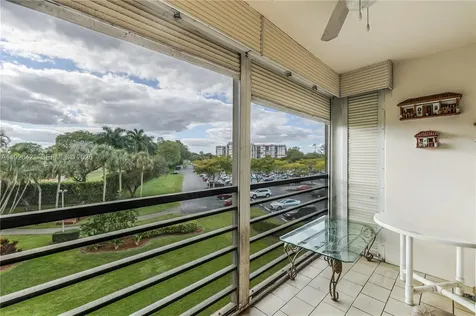 1100 Saint Charles Place Pembroke Pines FL 33026