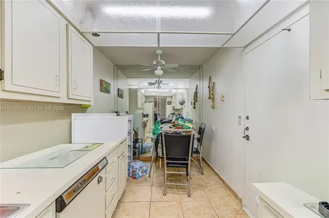 1100 Saint Charles Place Pembroke Pines FL 33026